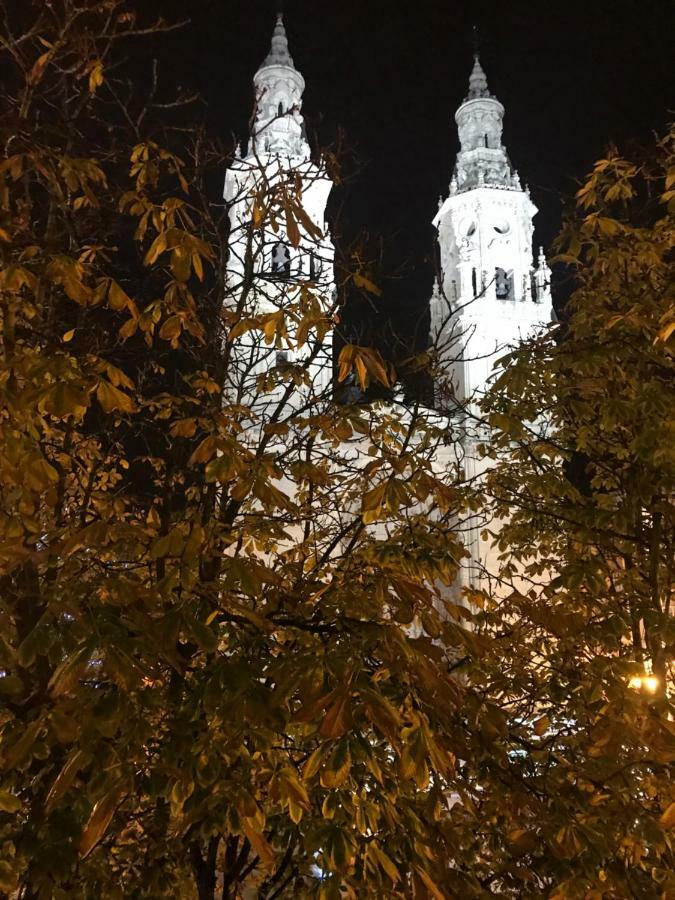 Apto Con Vistas A La Catedral Y Aire Acondicionado Logroño Exterior foto