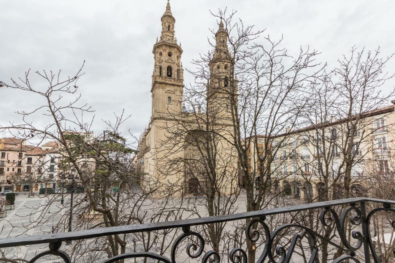 Apto Con Vistas A La Catedral Y Aire Acondicionado Logroño Exterior foto